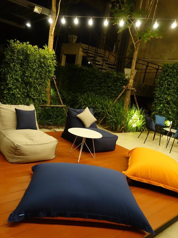 The Restro Hotel Hua Hin Exterior photo