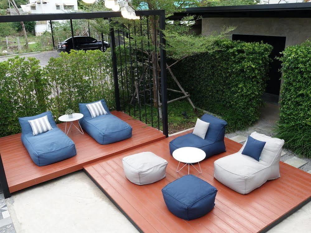 The Restro Hotel Hua Hin Exterior photo